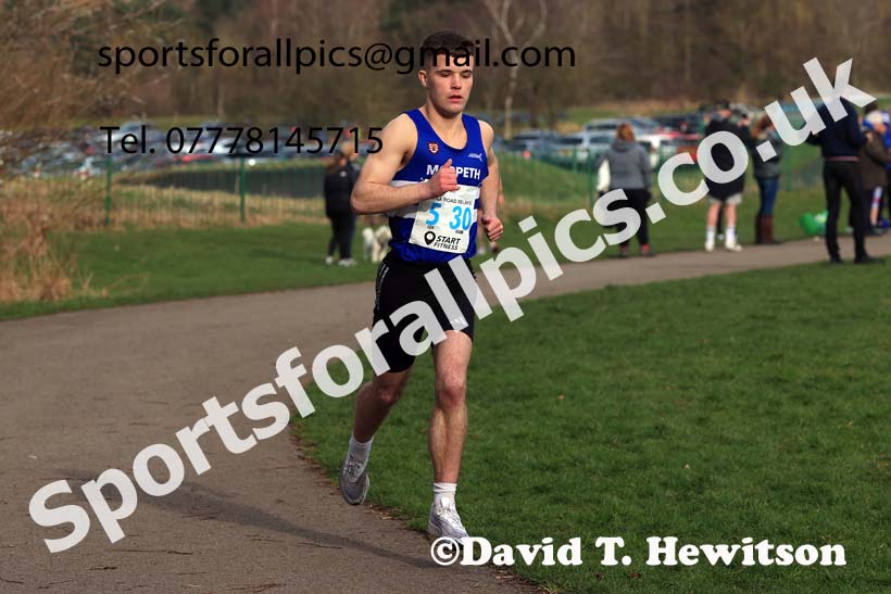 Senior and Veteran Men in the 2024 NECAA Road Relays Champs., Hetton Lyons Country Park, Hetton le Hole, County Durham. Photo: David T. Hewitson/Sports for All Pics